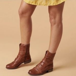Miz mooz boots